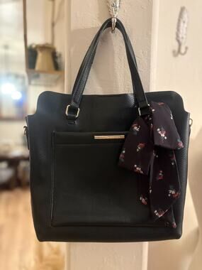 Steve Madden Satchel Black Pebbled Faux Leather Handbag Floral Scarf Gold